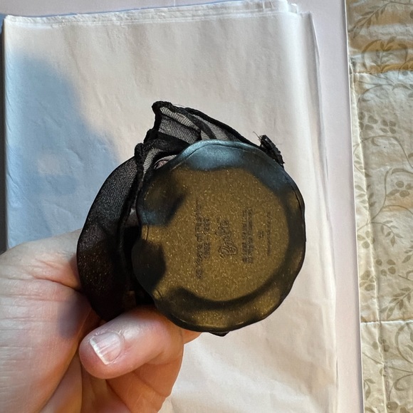 Barbie 1999 40th anniversary hallmark ornament - Picture 8 of 13